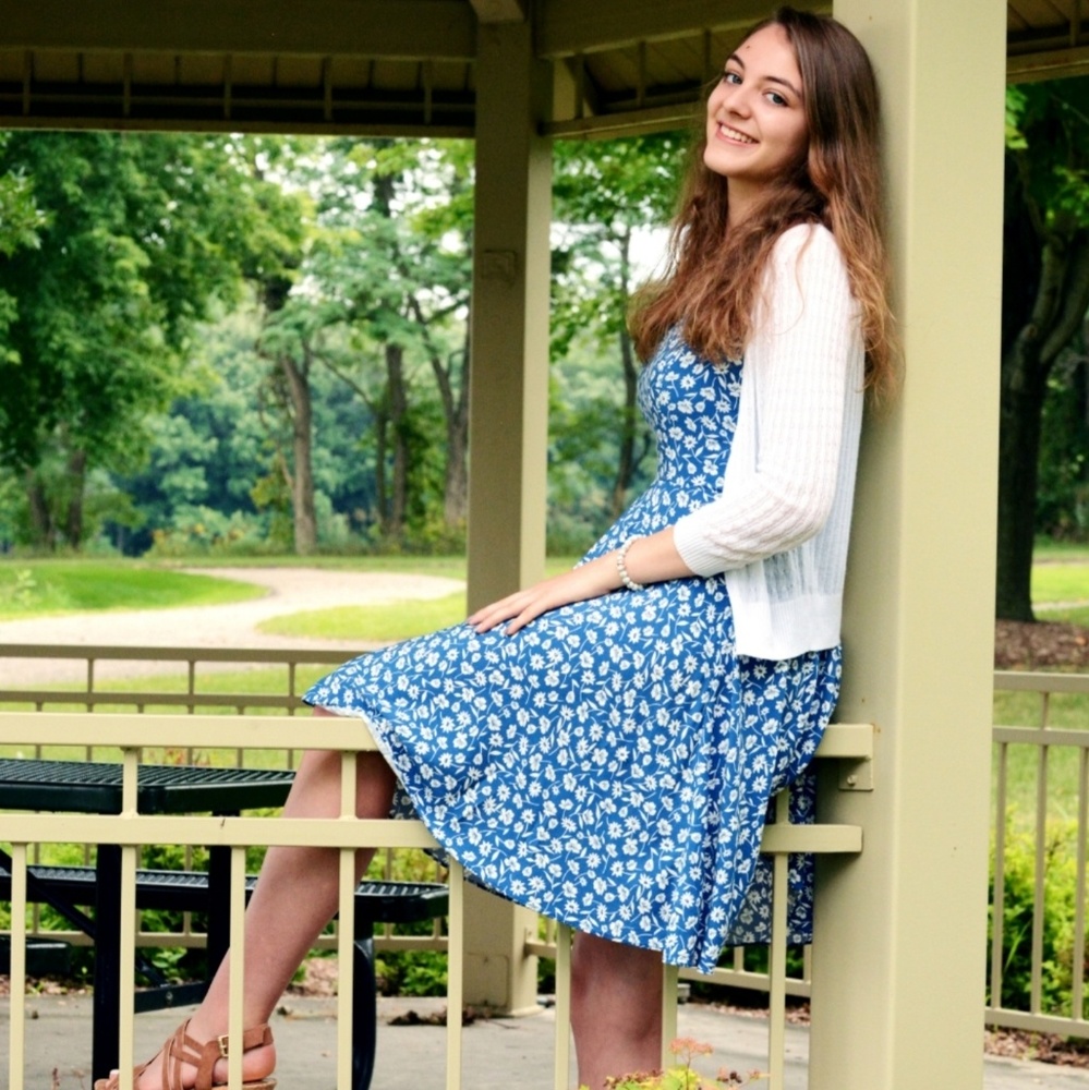 Meet your Posher, Lindsey